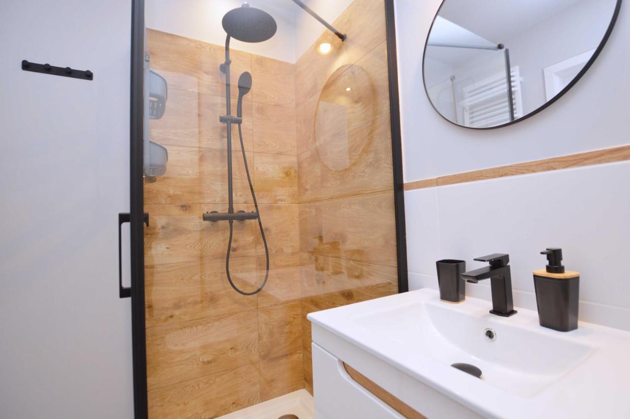 Apartment Nowoczesne 3city W Gdansku Z Parkingiem By Renters